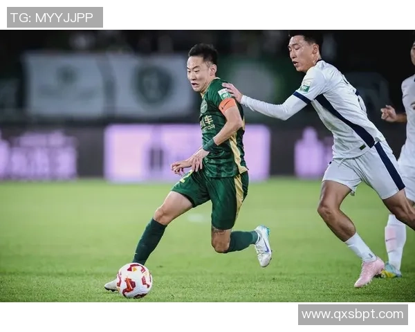 梅州客家队与对手激烈对决，争夺赛季关键胜利，精彩瞬间不容错过